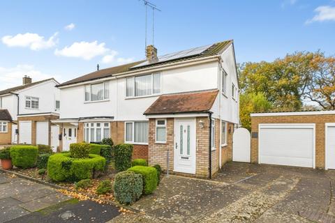 Filbert Crescent, Gossops Green... 3 bed semi