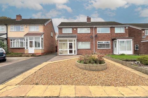 Forest Close, Streetly, Sutton Coldfield 3 bed property for sale