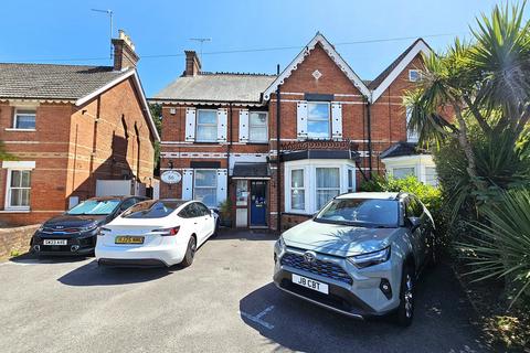 86 Parkstone Road, Poole Park, Poole... Guest house for sale