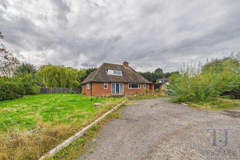Manor Road, Barton In Fabis, Nottingham 3 bed detached house for sale