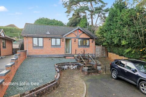 Pomona Rise, Sneyd Green... 2 bed detached bungalow for sale