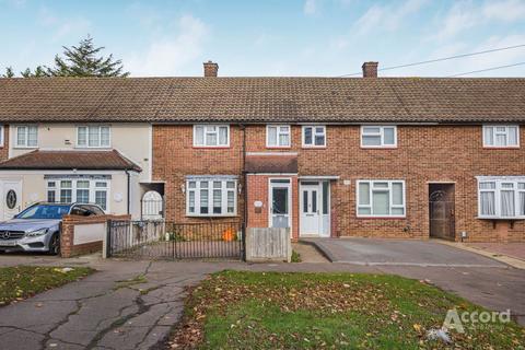 Chatteris Avenue, Romford, RM3 2 bed terraced house for sale