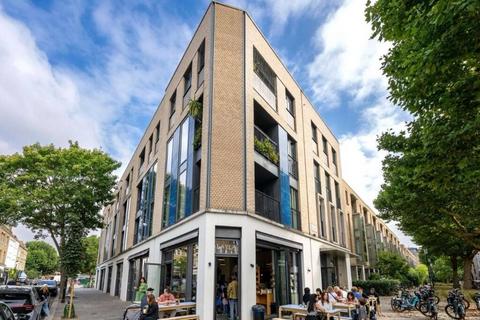 Portobello Road, London W10 1 bed apartment for sale