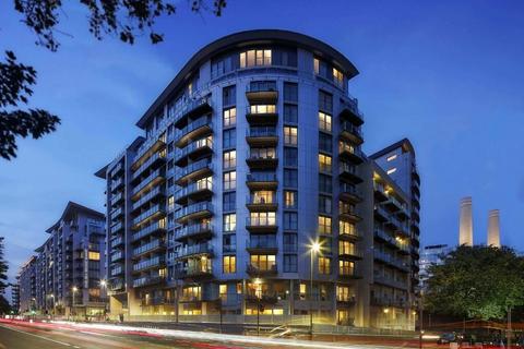 Queenstown Road, London SW11 2 bed apartment for sale