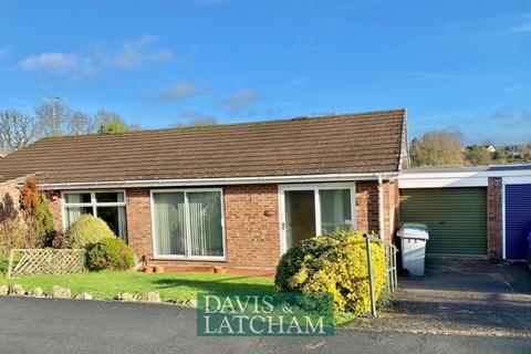 Poulsen Close, Warminster 2 bed semi