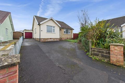 South Lawn Close, Locking... 3 bed detached bungalow for sale