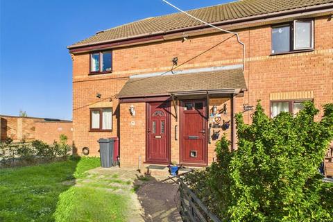 Ashby Court, Berkshire RG2 1 bed apartment for sale