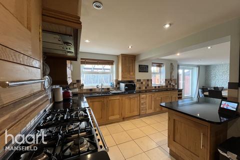 Dalestorth Road, Sutton