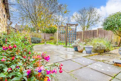 Frampton Road, Epping, Essex 3 bed semi