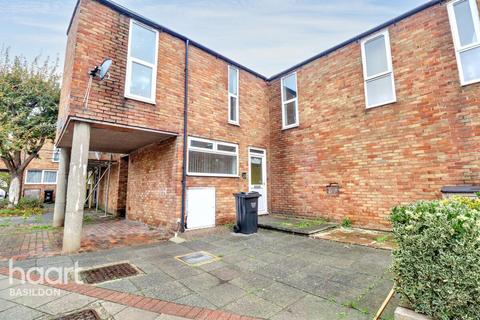 Foxglove Court, Basildon NO CHAIN !!! 3 bed terraced house for sale