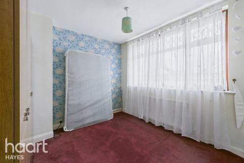 Repton Avenue, Hayes 2 bed end of terrace house for sale