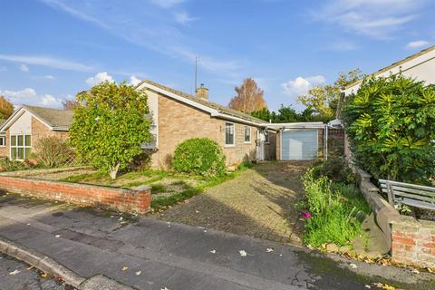 Stanway Close, Glemsford 2 bed detached bungalow for sale