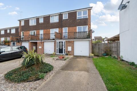 Beale Street, Bedfordshire LU6 3 bed end of terrace house for sale