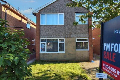 Snowdon Drive, Horwich BL6 3 bed detached house for sale