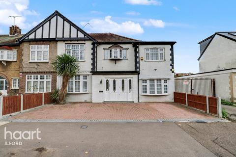Milton Crescent, Ilford 5 bed end of terrace house for sale