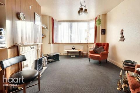 Lynton Avenue, NW9 3 bed semi