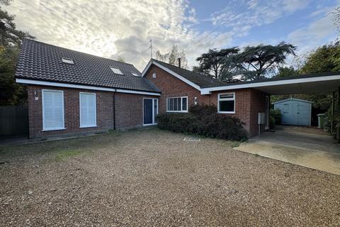 9A Harford Manor Close, Norwich... 4 bed chalet for sale