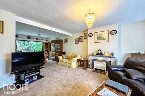 Devonshire Gardens, Margate 3 bed detached house for sale
