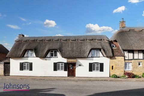 Main Street, Offenham, WR11 3 bed cottage for sale
