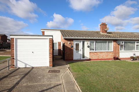 Peregrine Close, Clacton on Sea, CO15 2 bed bungalow for sale