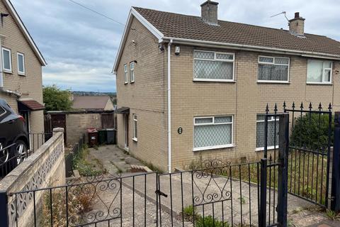 No. 15 Willowgarth Avenue... 3 bed semi