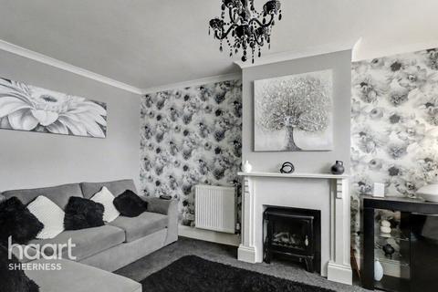 Thorn Hill Road, Sheerness 3 bed semi