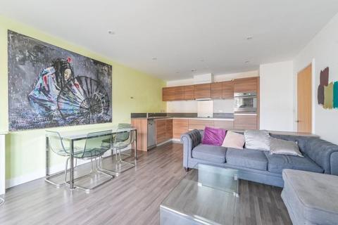 Barking Road, London, E16 1GQ 2 bed flat for sale