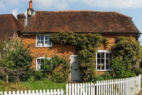 Redhill RH1 3 bed detached house for sale