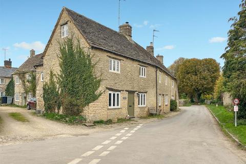 Asthall, Nr Burford 2 bed cottage for sale