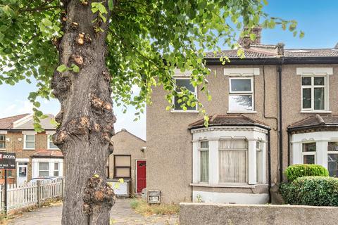 Kangley Bridge Road, Sydenham, London 2 bed apartment for sale