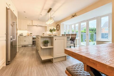 Hornscroft Park, Hull HU7 5 bed detached house for sale