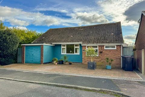 White Wood Road, Sandwich CT13 2 bed detached bungalow for sale
