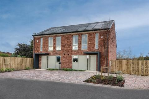 Mill View Meadows, Wirksworth DE4 3 bed semi