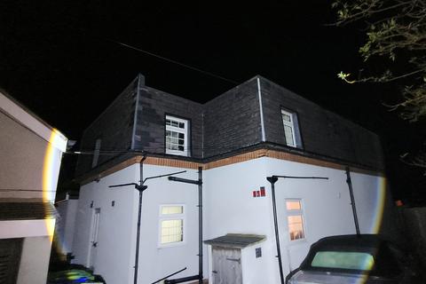 Albion Way, Blyth NE24 3 bed flat for sale