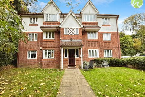 Ryde Drive, Stanford