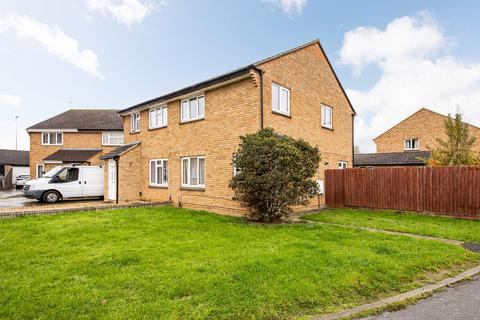 Pytenry Close, Abingdon OX14 3 bed semi