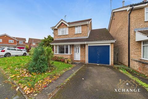 Newquay Close, Nuneaton CV11 3 bed detached house for sale