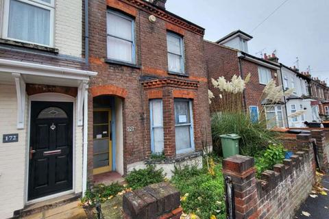 Union Street, Dunstable... 3 bed semi