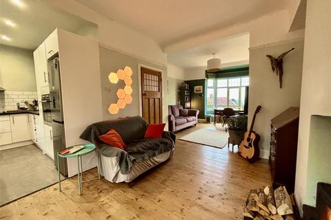 Lon Cadog, Sketty, Swansea 3 bed semi