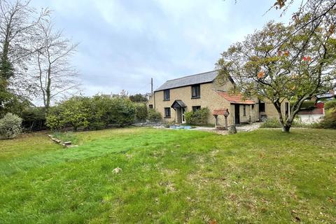 Hare Lane, New Milton 2 bed cottage for sale
