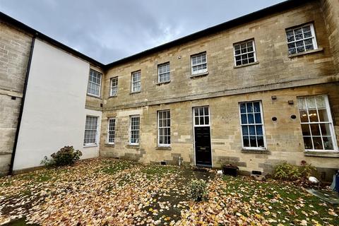 Thomas Wyatt Road, Devizes 2 bed terraced house for sale