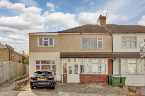 Standard Road, Bexleyheath, DA6 2 bed maisonette for sale