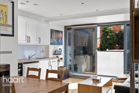 Regent Street, LEEDS 2 bed apartment for sale