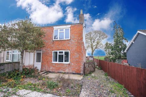 24 Leagate Road, Gipsey Bridge... 2 bed semi