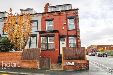 Clifton Grove, Leeds 3 bed end of terrace house for sale