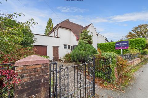 Acton Gate, Wrexham, LL11 3 bed detached house for sale