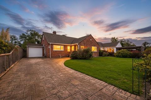 Crantock Drive, Almondsbury, Bristol... 4 bed bungalow for sale