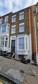 Dane Hill, Margate CT9 2 bed terraced house for sale