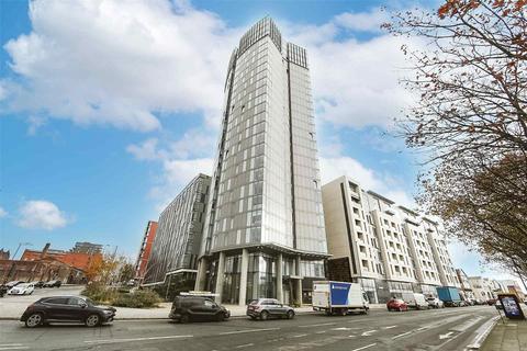 Plaza Boulevard, Liverpool... 3 bed apartment for sale