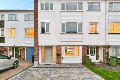 Pilgrims Way, Bristol, BS16 4 bed terraced house for sale